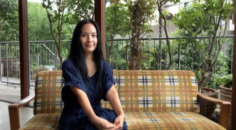 <私たち日本人は生活の中に自然のサークルを取り入れて、その中から心地よさを大切にしていると、感じます> カヒミ カリィ